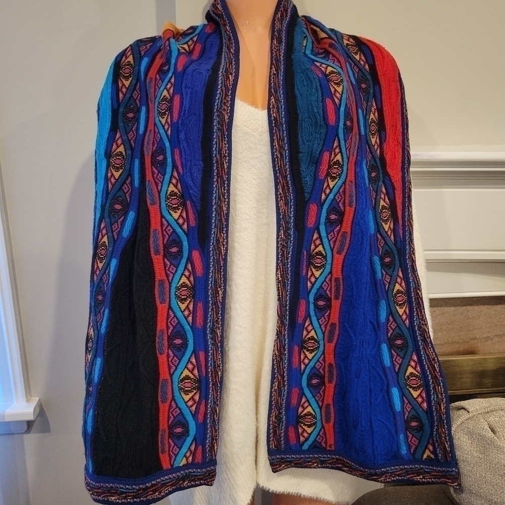 GECCU AUSTRALIA 100% Merino Wool 3D Scarf. - Picture 2 of 10
